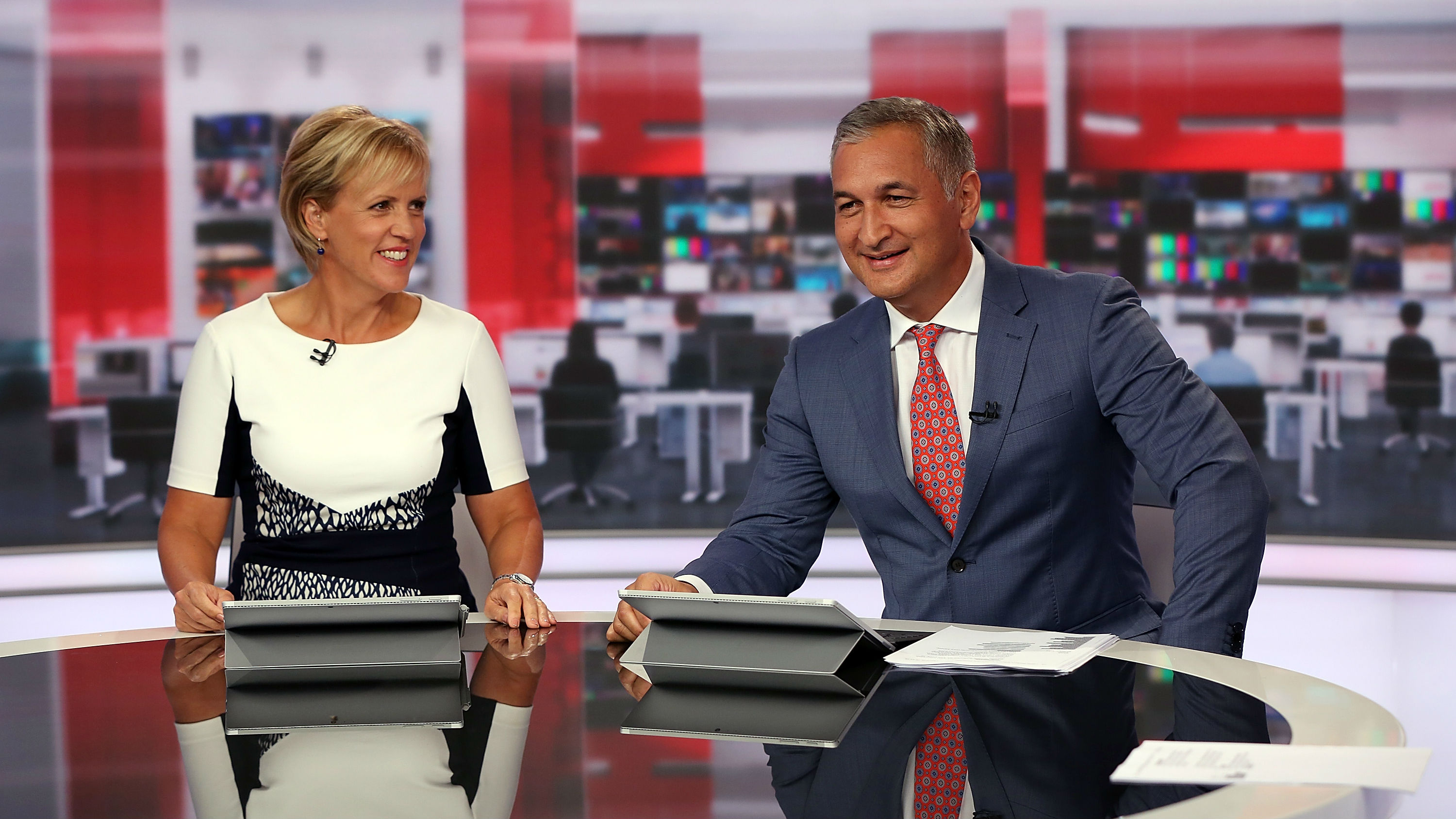 Hilary Barry quits TV3