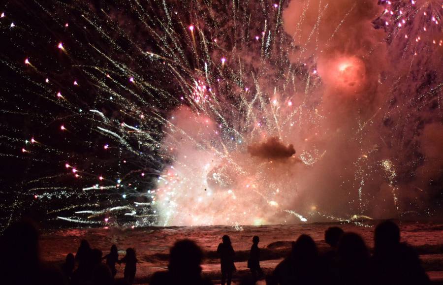 New Year's nightmare as fireworks barge explodes