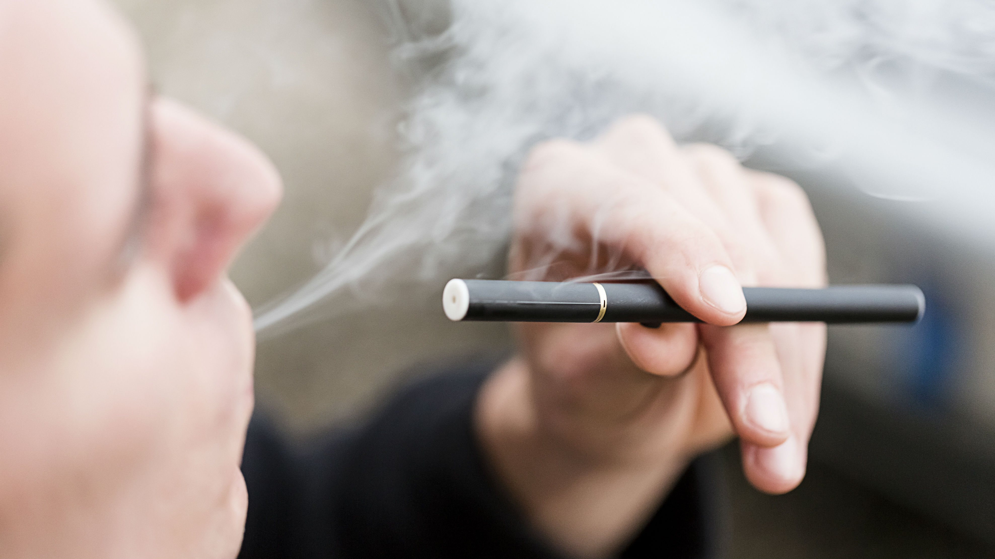 San Francisco first US city to ban e cigarettes