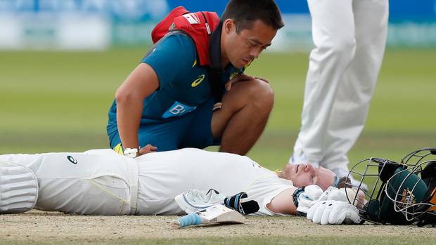 Sickening blow floors Steve Smith in second Ashes Test