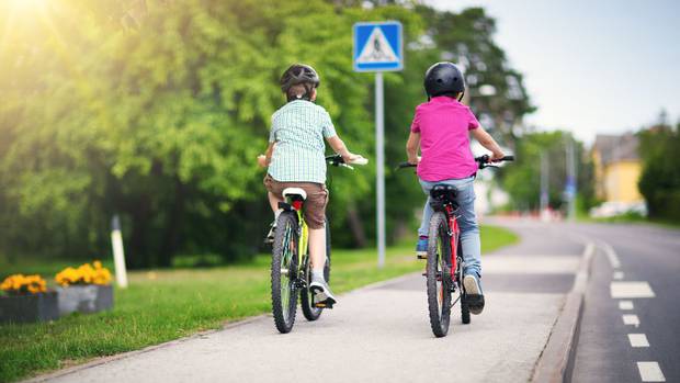 cycling on footpaths