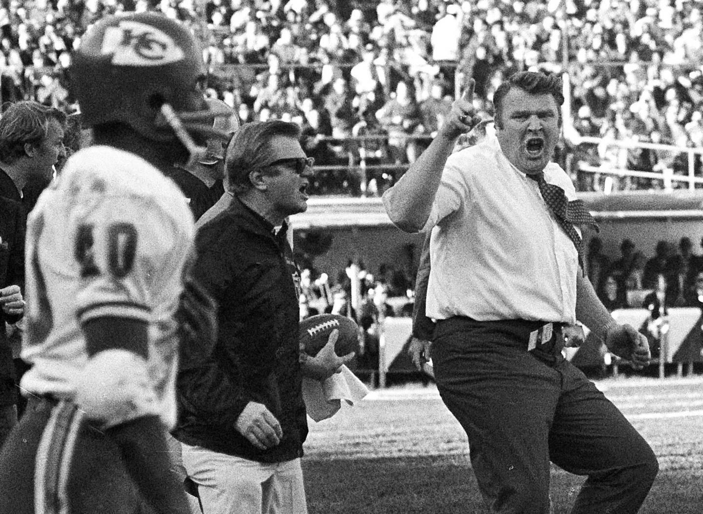 John Madden, Hall of Fame NFL coach and broadcaster, dies at 85 - WHYY