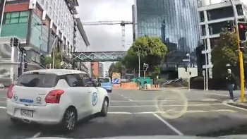 Caught on camera: Auckland Transport driver runs red light