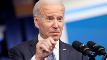 The Huddle: Will Joe Biden hang on until November?
