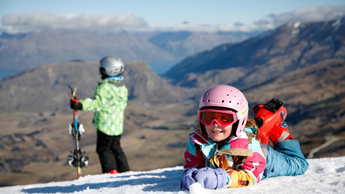 The temperatures might be getting chillier, but an upcoming dousing of snow ahead of the school holidays willl be great news for families preparing to head to skifields. (Photo / Getty Images)