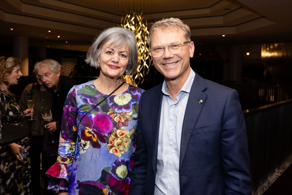 NZ Book Awards Trust chair Nicola Legat and Hon Paul Goldsmith Minister of Arts, Culture and Heritage.